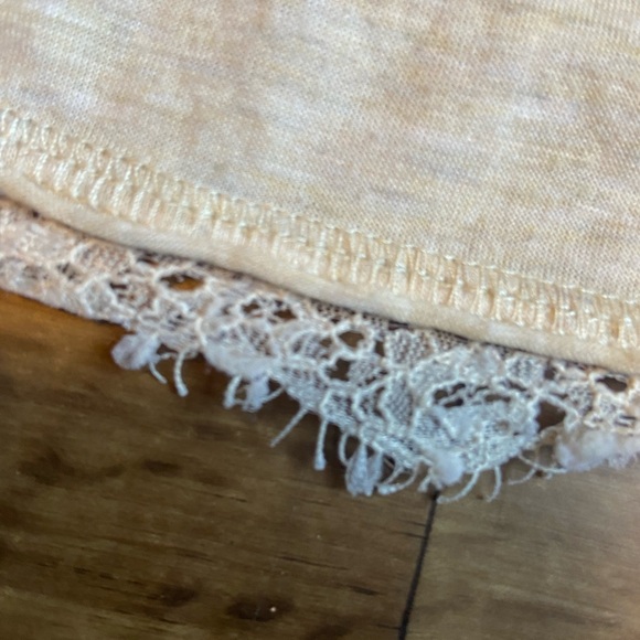 Clover + Scout tee - Picture 2 of 4